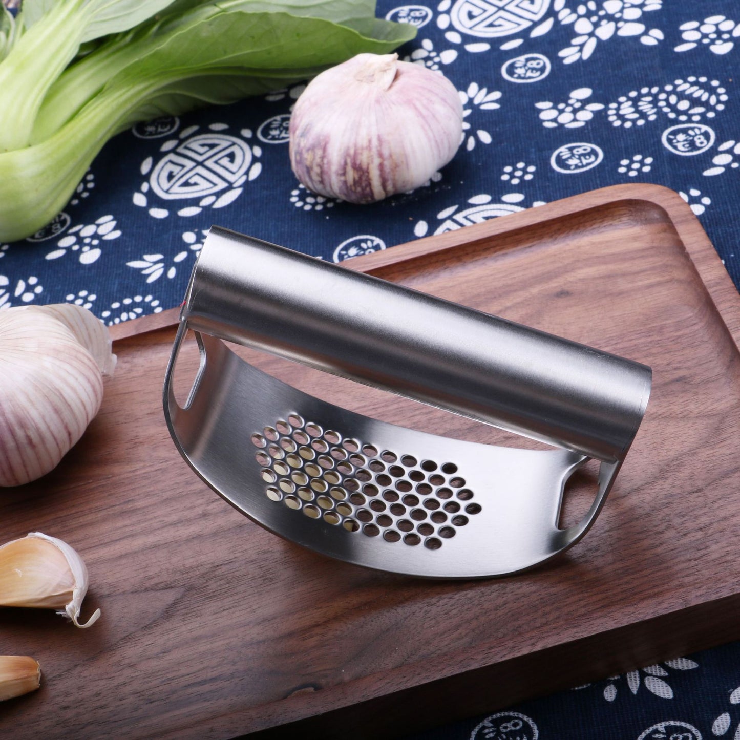 100% Stainless Steel Garlic Press Rocker Garlic Rocker Crusher Garlic Chopper Mincer Press Kitchen Garlic Masher Kitchen Tools